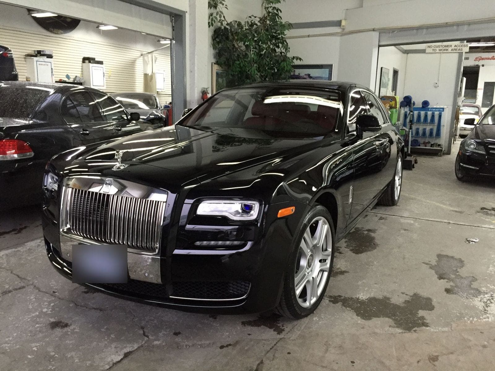 Rolls 1, detailed by Riflessi